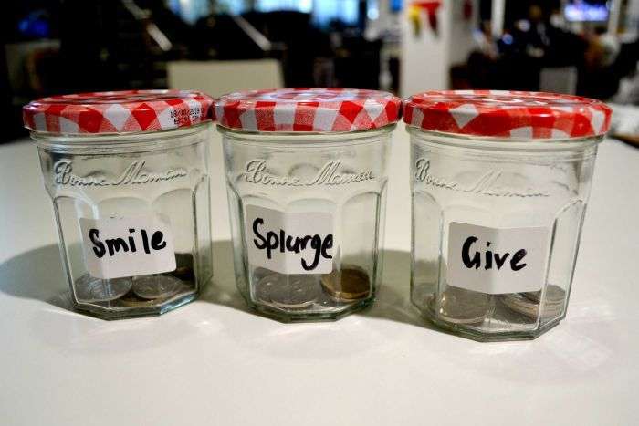 Kids pocket money smile splurge give jars | Beanstalk Mums