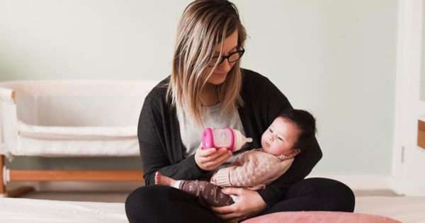 Top 7 trending baby feeding products for mum to be | Beanstalk Single Mums