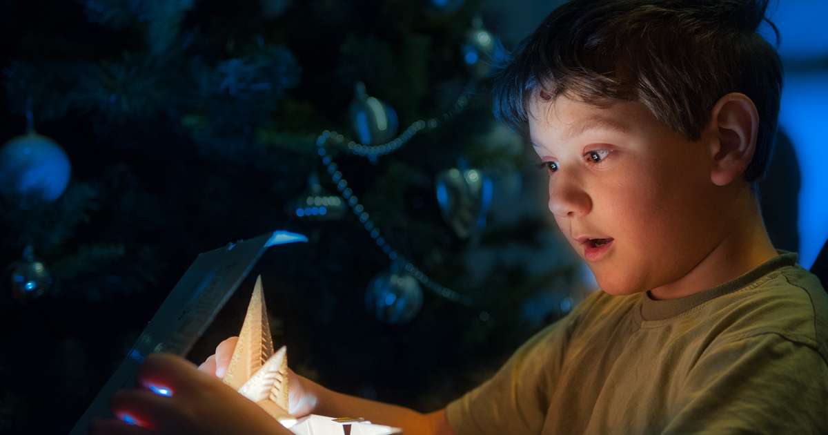 30 Cool stocking fillers for little boys | Beanstalk Mums