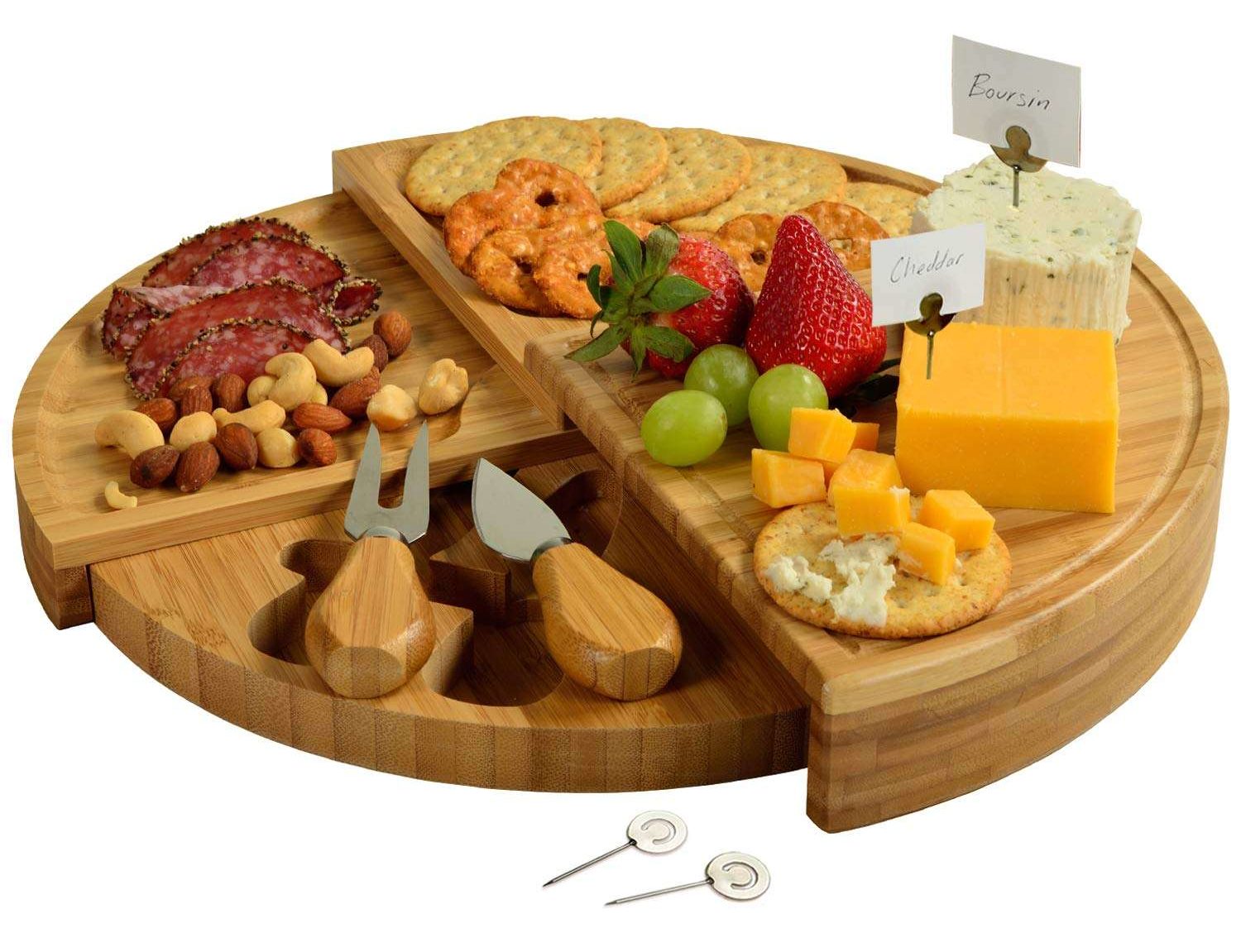 Portable tiered cheeseboard and knife set | gift ideas for mums