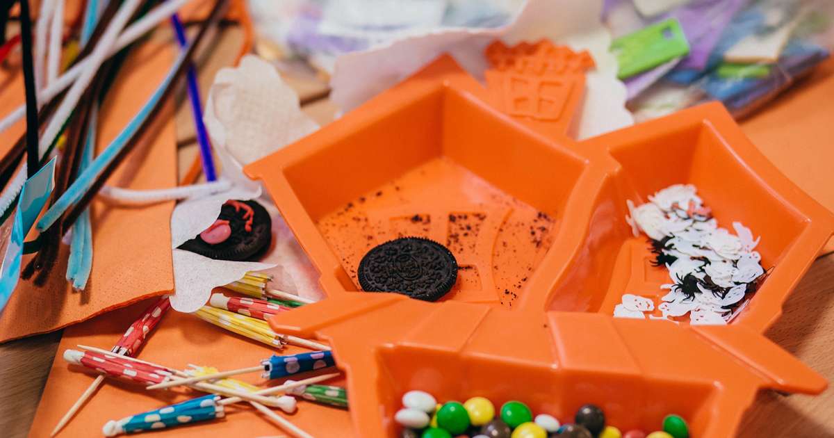 Autumn And Halloween Crafting From Baker Ross – Mummy And The