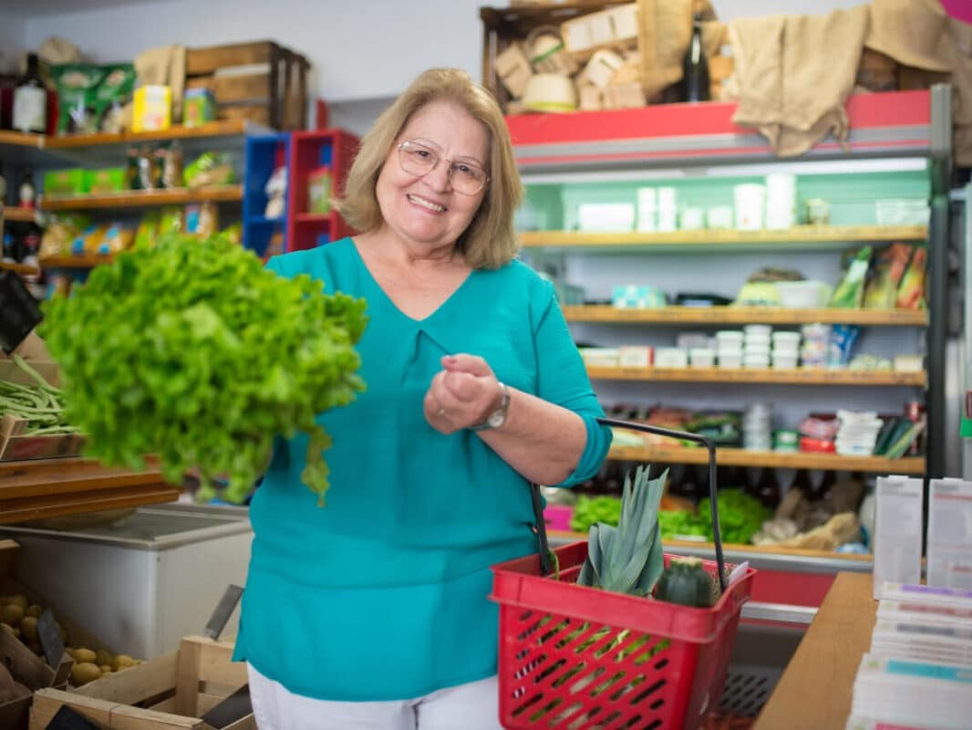 save money on groceries