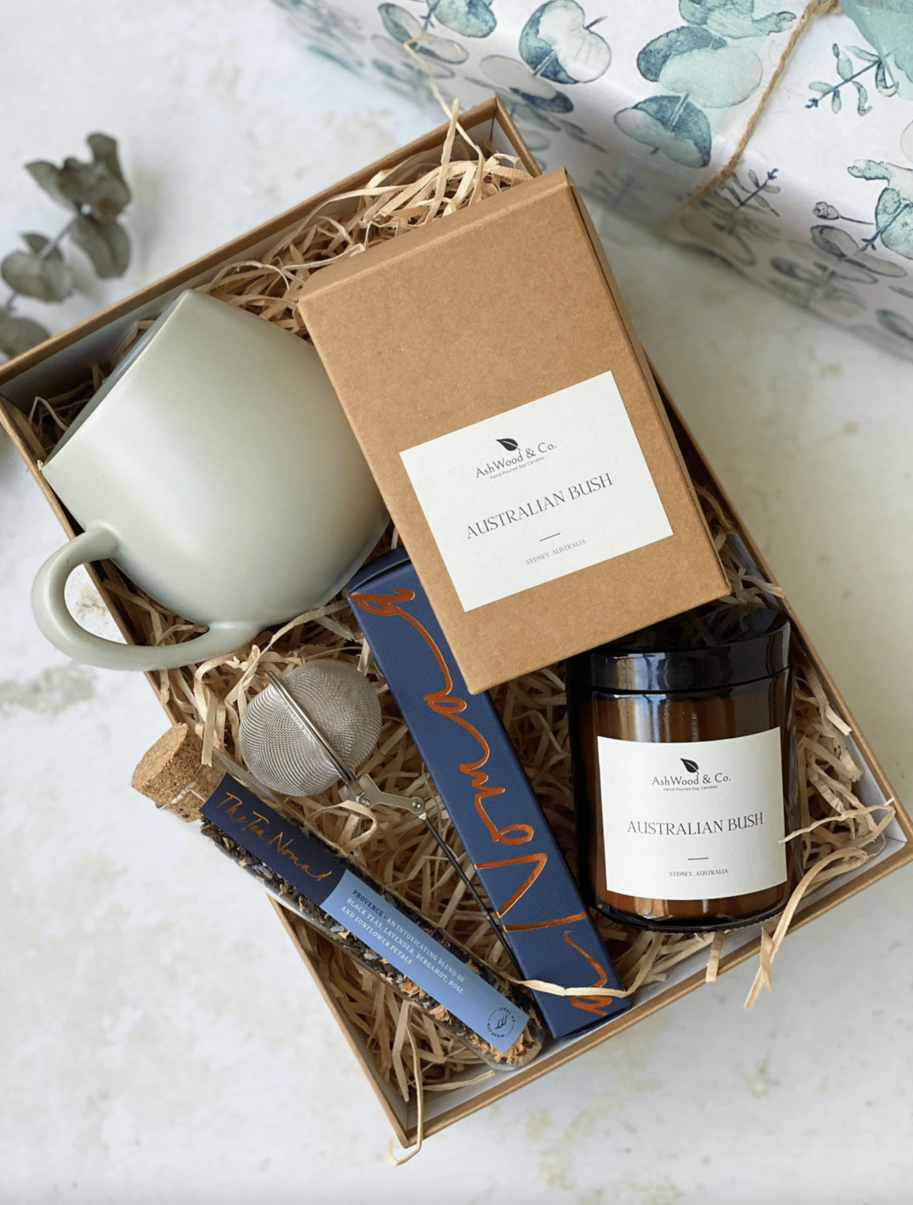Candle and Cuppa hamper