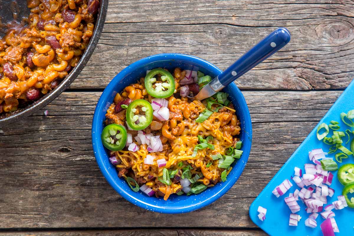 One Pot Chilli Mac | Easy meals when camping