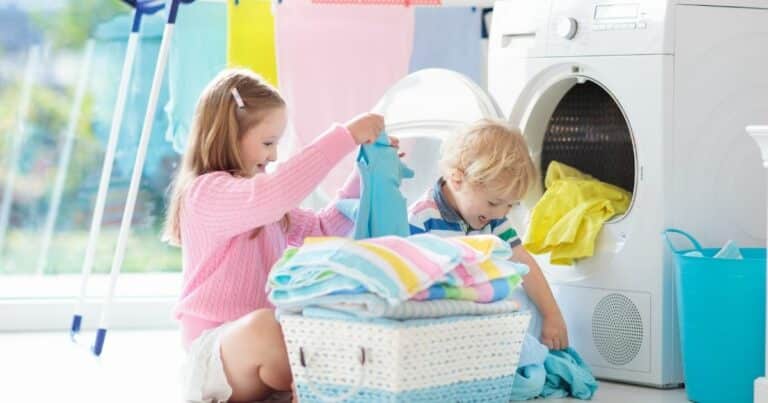 Eco friendly laundry detergents