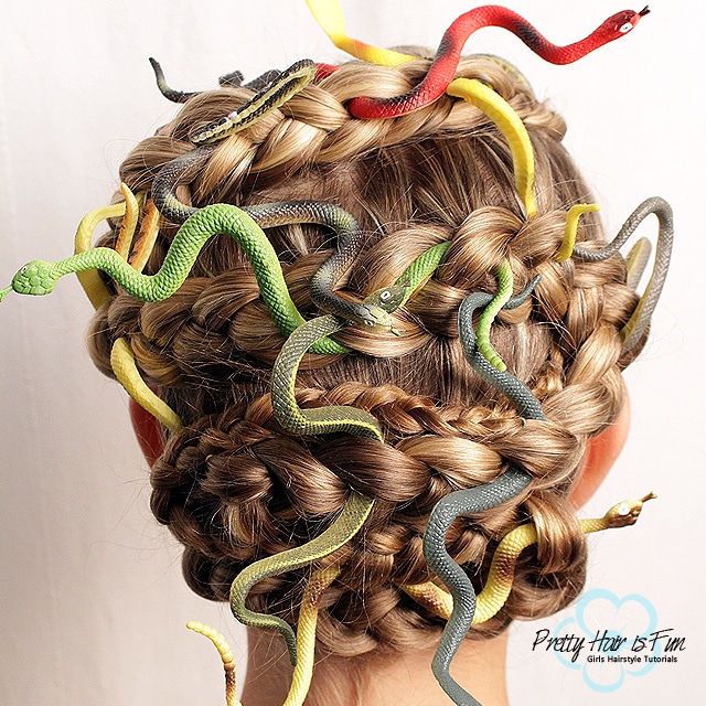 Medusa | Ideas for crazy hair day