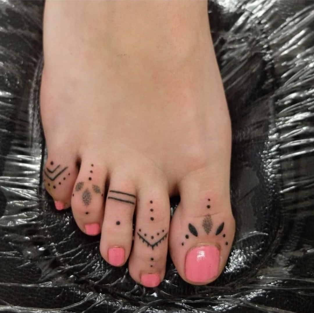 Toe Tattoos After Surgery: A Unique Expression of Healing