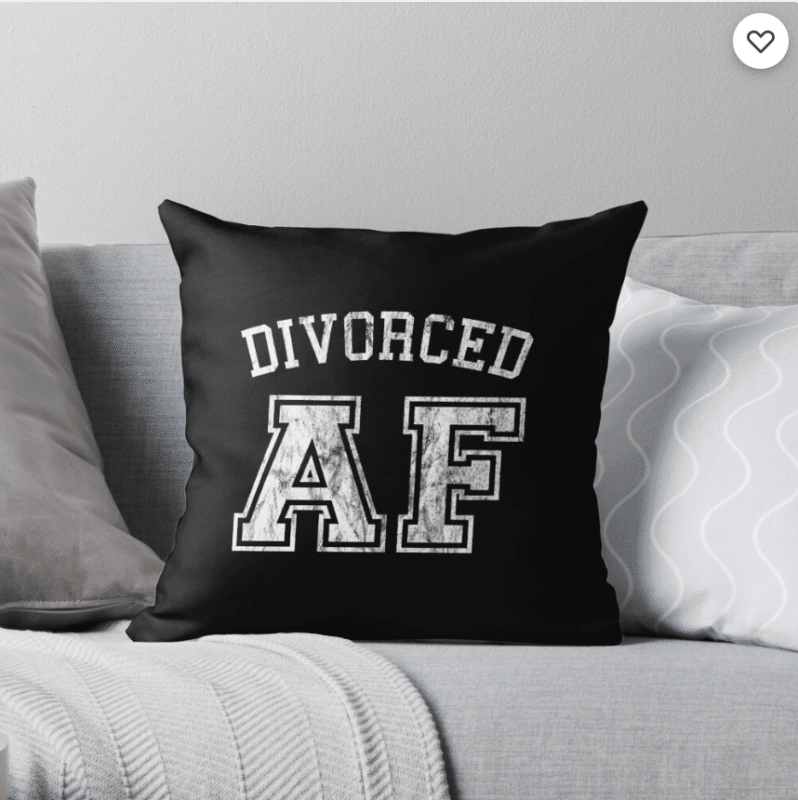 Divorced AF cushion
