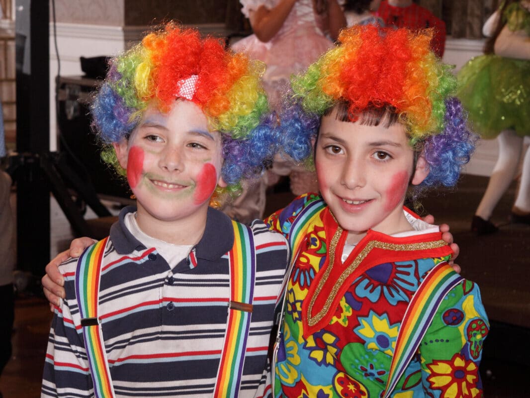 Circus clown | Kids Halloween costumes