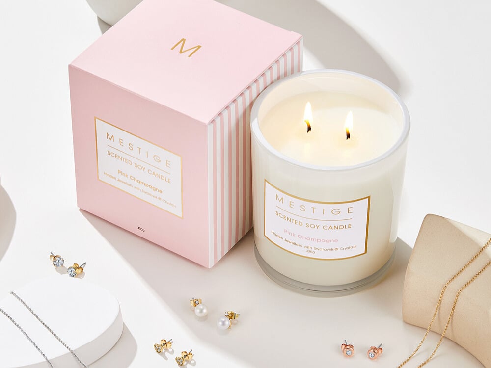 Candle with hidden jewellery | Gift ideas for her