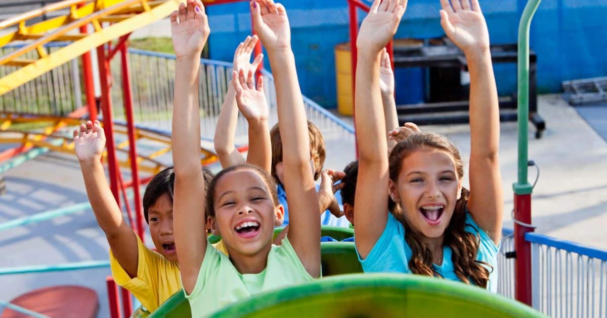 Gold Coast Theme Parks: Tickets, Deals & Family Packages